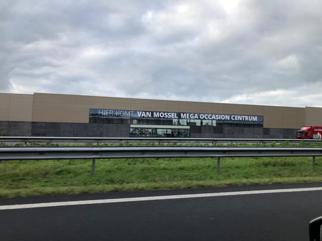 Van Mossel Robert Vloedgraven